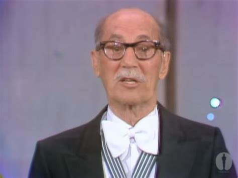 Jewish Humor Central The Great Jewish Comedians Groucho Marx Gets An