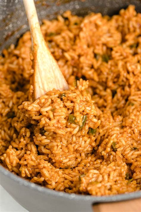 Garnish with cilantro or parsley. Spicy Tomato Rice - Bunny's Warm Oven