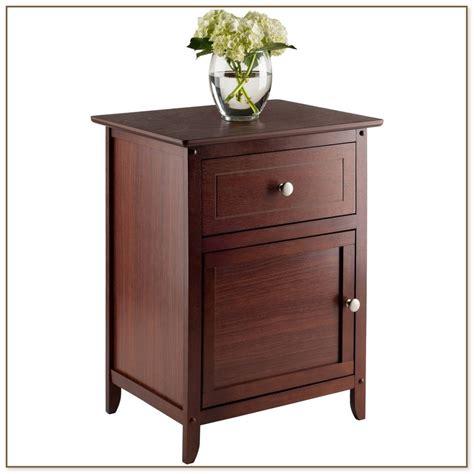 For this reason, you don't need a whole lot of decor or accessories to enhance the look. 30 Inch Tall Nightstand