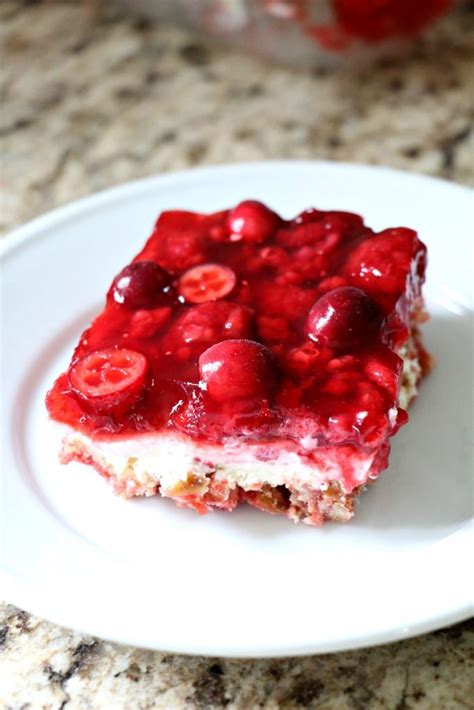 Cranberry Cream Cheese Dessert - All Things Mamma