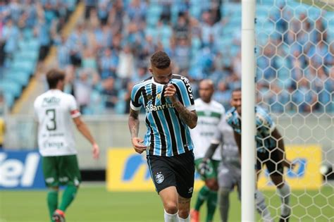 O grêmio é campeão da recopa gaúcha pela primeira vez. 1... 2... 3... 4... 5... 6! Grêmio é campeão da Recopa ...