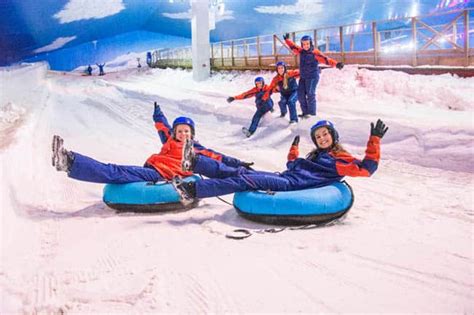Mas, quando acontece, a cidade ganha contornos inesquecíveis. Parque Snowland Gramado garante diversão 365 dias do ano
