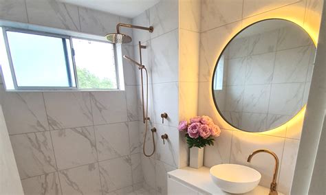 Bathroom renovations with offices in brisbane, adelaide and gold coast. Showers | Bathroom Renovations Gold Coast | Armrock ...