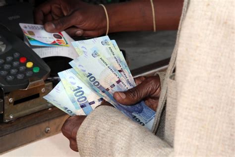 Sassa r350 srd updates., pretoria, south africa. Sassa extends period to change payment method for R350 ...