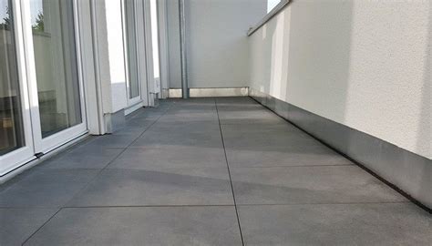 Der preis pro quadratmeter setzt sich aus den folgenden kostenfaktoren zusammen Balkon Fliesen