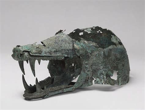 Museum Of Artifacts Wolfs Head Helmet 6th 5th Century Bce Roman