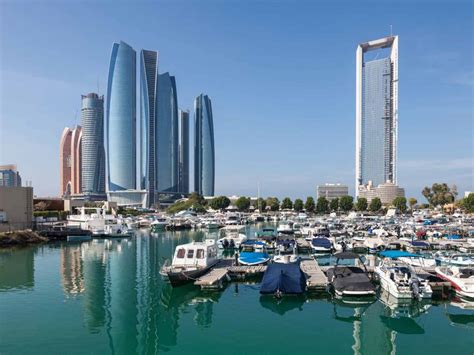 Visit abu dhabi to explore top tourist attractions with vacation packages. Abu Dhabi City Tour | Abu Dhabi Sightseeing Tour