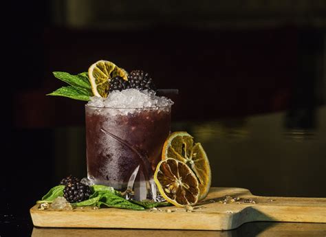 750 cocktail images [hq] download free pictures on unsplash