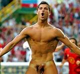 M2M: Cristiano Ronaldo Hot Nude (Fake) 2