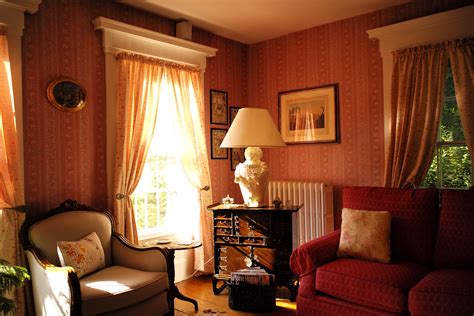 Interior rumah minimalis modern ini sangat elegan dengan sentuhan warna cokelat pada dinding dan lantainya. Gambar Design Interior Rumah Amerika | Interior Rumah