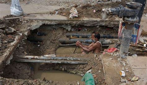 161 People Died While Cleaning Cleaning Sewers And Septic Tanks In Past 3 Years Govt The Week