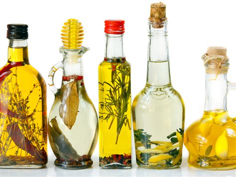 It is considered a type of natural hair oil for baldness, which is actually a result of many. DIY Castor Oil Hair Mask.