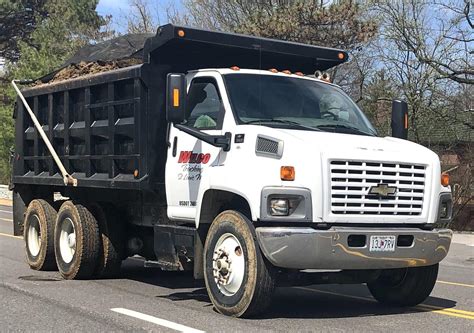hauling  load  dirt  truck  bigmacktruckscom