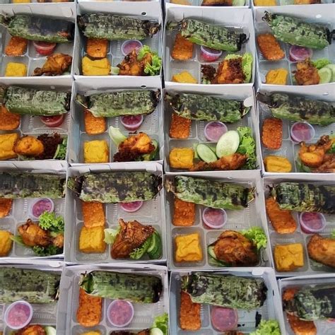Pembayaran mudah, pengiriman cepat & bisa cicil 0%. Nasi Box Kekinian Di Jakarta : Pesan Catering Nasi Box Di ...