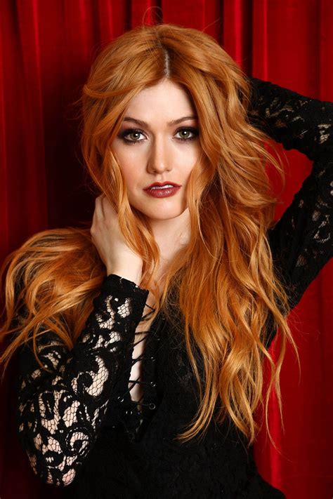 Check Out Redhead Hottie Katherine Mcnamara Playing On Her Lawn