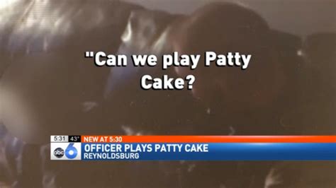 Officer Plays Patty Cake With Girl During Police Raid Abc7 Los Angeles