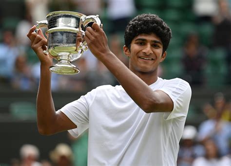 Indian American Samir Banerjee Lifts Wimbledon Babe S Singles Title EasternEye