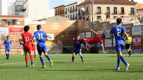 Los Campeonatos De España De Selecciones Autonómicas De Fútbol 11 Masculinos Y Femeninos Ya