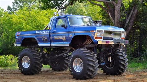 What size is 4x6 photo? Classic Monster truck 'Bigfoot' coming to Horseheads