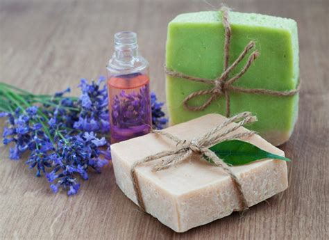 How to Make Soap DIY Projects Craft Ideas & How To’s for Home Decor