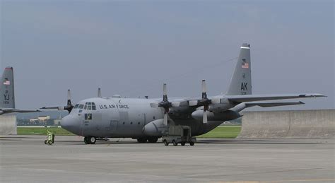 Lockheed C 130 Hercules Aircraft Wiki Wikia