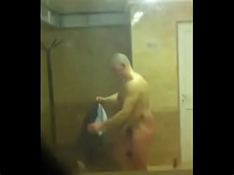 Trabajadores Rusos Desnudos En El Vestuario Espiando Xvideos