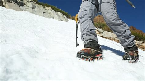 Alpine And Mountaineering 10 Descending On Snow Climbing Tech Tips