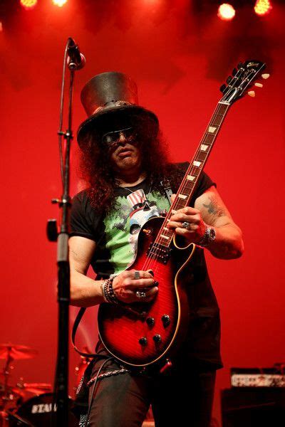 Slash Performs Onstage At The Gibson Namm Jam Opening Party 2020 At City National Grove Of
