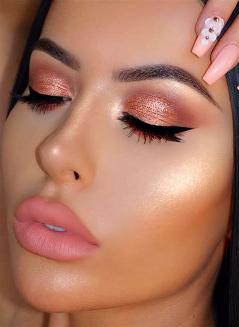 32 glamorous makeup ideas for any occasion rose gold with winged