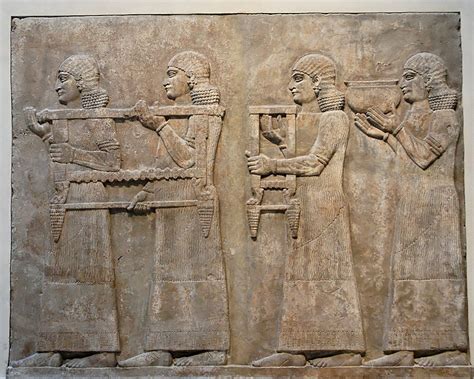 Servants Dur Sharrukin Louvre Ao Neo Assyrian Empire