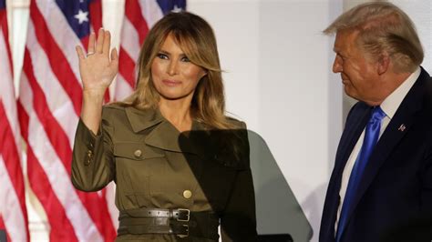 what an expert had to say about melania trump s body language at the rnc