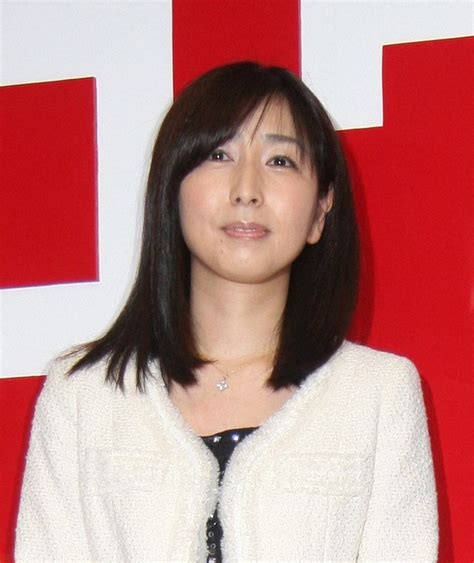 The duo disbanded in 1984, and okamura started a successful solo. 岡村孝子公式インスタグラム（＠okamuratakako_dfficial）より ...