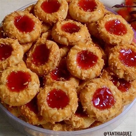 Sediakan 5 butir kuning telur. Resep kue Lebaran paling diburu istimewa | Kue kering mentega, Resep, Kue kering