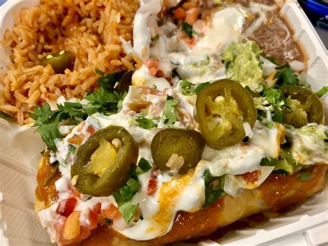GREAT EATS HAWAII: FERNANDO'S - KAHULUI, MAUI