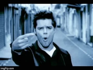 Music video by ricky martin performing maría (audio). (Un Dos Tres) Maria Ricky Martin