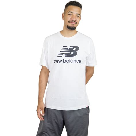 New Balance T Shirt Essentials Stacked Weiß Hier Bestellen