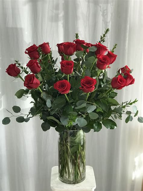 2 Dozen Red Long Stem Roses By Four Season Florist And Ts