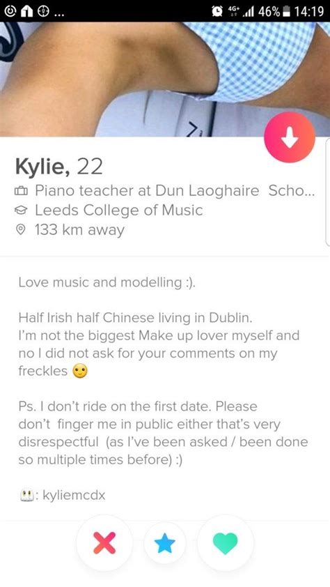 25 tinder profiles begging to be right swiped funny gallery in 2021 tinder profile funny