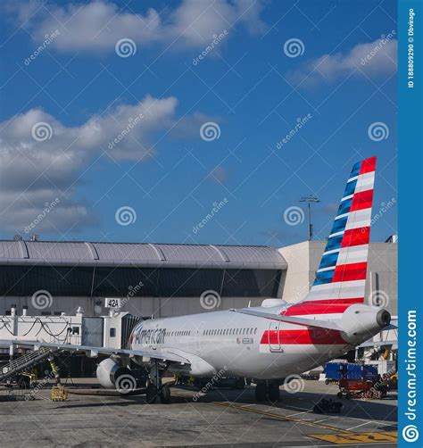 American Airlines At Gate Editorial Image Image Of Transportation