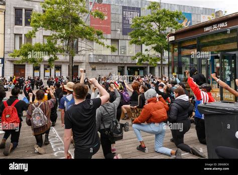 Saftey guidlines hi-res stock photography and images - Alamy