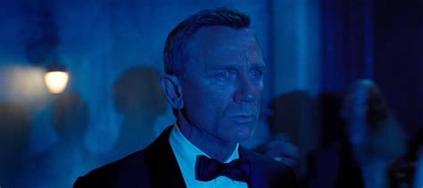 007 Nincs idő meghalni: Már magyarul is megnézhetjük az új James Bond ...