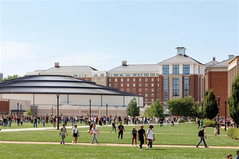 Liberty University Enrolls Largest Student Body In History Online