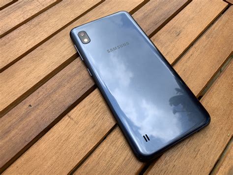 Samsung Galaxy A10 Smartphone Review: Power in plastic ...
