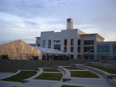 The university of nottingham is a vibrant university that gives an exemplary learning environment, research that changes the world and a worldwide reputation for excellence. Ноттингемский университет в Малайзии - это... Что такое ...