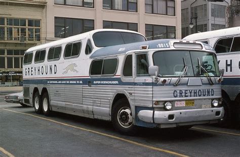 Greyhound 8015 San Francisco 9 1975 Mb Greyhound Retro Bus Bus City