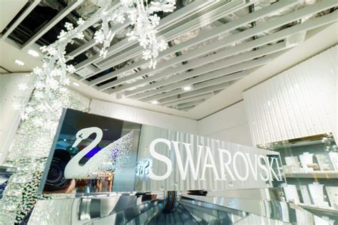 Swarovski Opens New Store At Hong Kong International Airport Retail
