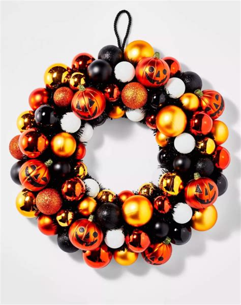 25 Halloween Wreath Ideas For Your Home Purewow