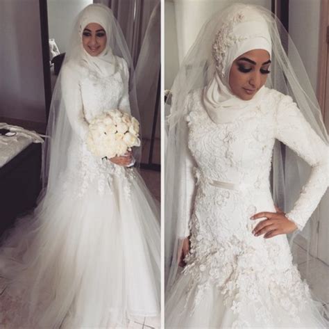 Check spelling or type a new query. 7 Model Gaun Pengantin Muslimah Terbaru 2017