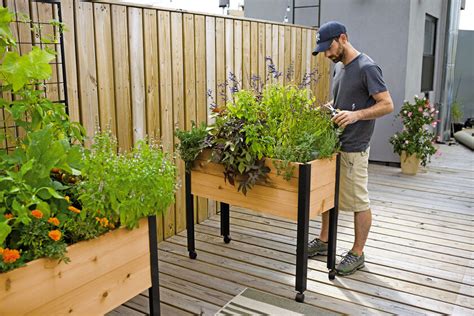 If you want to learn more about how to build a waist high raised garden bed you have to take a close look over the free plans in the article. Elevated Garden Beds on Legs | Elevated Planter Box | Made ...