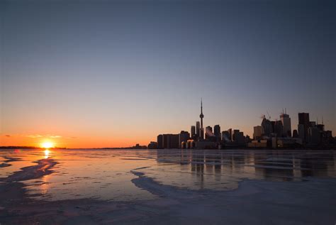 Toronto Skyline Sunset In The Winter Toronto Skyline Sunset Skyline
